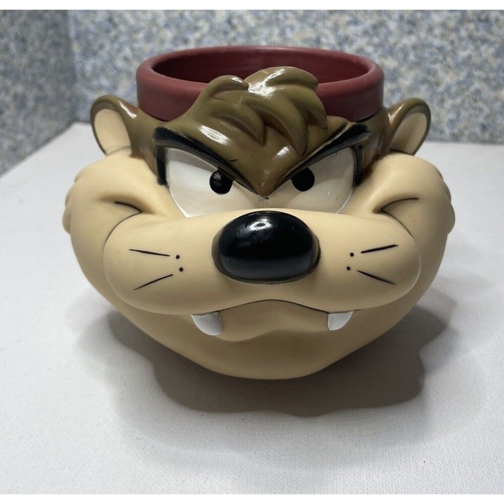 Vintage Taz Tasmanian Devil 1992 Mug Warner Bros Looney Tunes Plastic Mug / READ